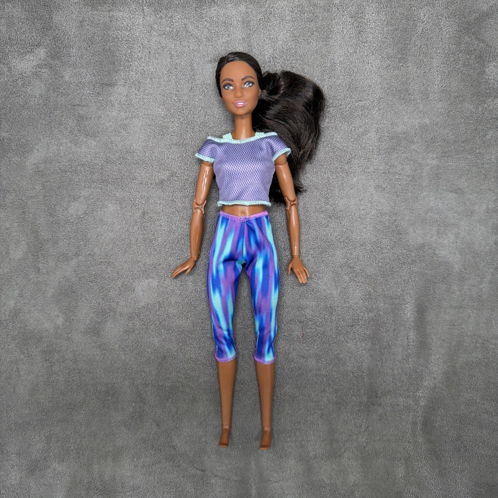 Barbie Made to Move African American Articulated Yoga Doll Blue Outfit GXF06